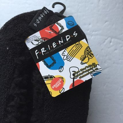 NEW Snuggle Toes Friends Women's Slip On Slippers - Shoe Size 4-10