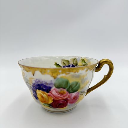 Antique T&V Limoges France Roses Gold Gilt Hand Painted Edwardian Age Tea Cup