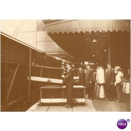 GB PC - GWR - Early Morning Paddington Platform 1 1922