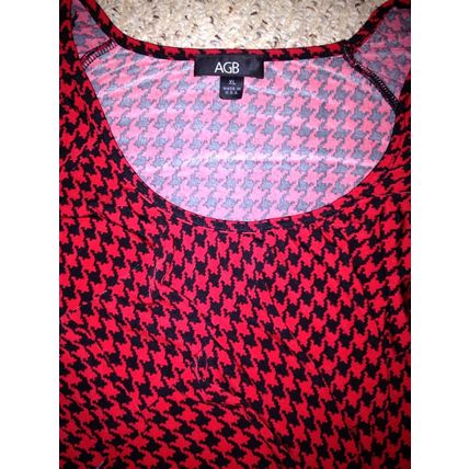 AGB Women Blouse Size XL Red & Black Wrinkle Free Stretchy Material 3/4 Sleeves