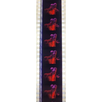 Dracula . Pk RED - A014n . 1 STRIP OF 10 - 35MM FILM CELLS