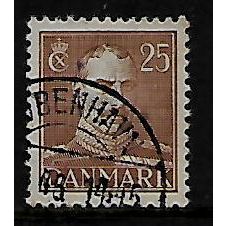 DENMARK 1942 KING CHRISTIAN X 25 ORE BROWN SG 330 FINE USED