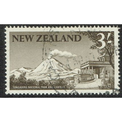 New Zealand 1960 Definitive Issue 3/- Blackish Brown SG798 FU