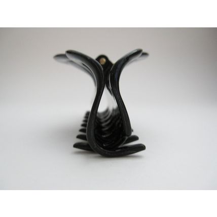 Creme white or black hair claw clip for fine, thin hair
