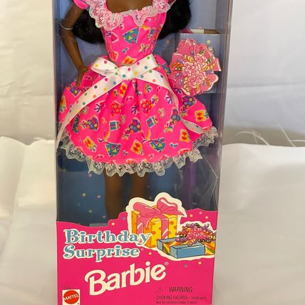 Mattel 1997 Birthday Surprise Barbie African American Special Edition #17320