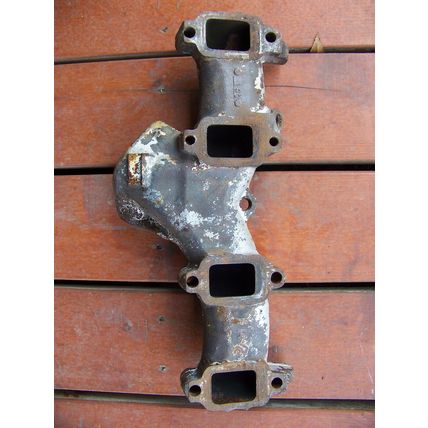 1975 1976 FORD TRUCK EXHAUST MANIFOLDS OEM #D5TE-9431-BC, D2TE-9430-AA