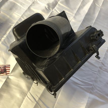 Volvo V70 S70 C70 XC70 Air Filter Cleaner Box intake Housing Turbo OEM 9445349