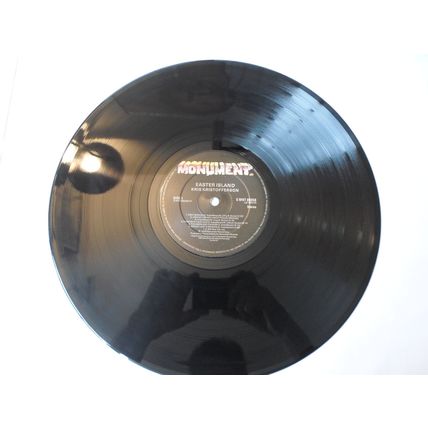 LP. 1978.KRIS KRISTOFFERSON. EASTER ISLAND. SMNT 86056.LYRIC SHEET.NEAR MINT