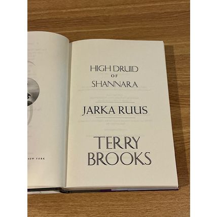 High Druid of Shannara - Jarka Ruus by Terry Brooks (2003, Hardcover)