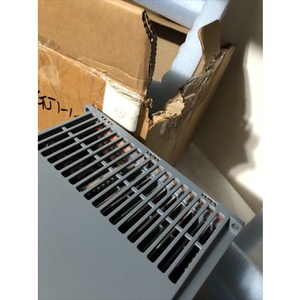 New SIEMENS 6SE9521-8CC40,DR AC 6SE95 230V 3PH 5HP 15.2A,6SE9-521-8CC40,FC