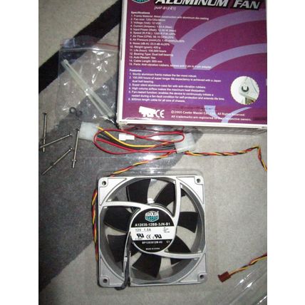 KAZE MASTER FAN CONTROLLER COOLER MASTER 120MM FANS PHANTEKS 140MM FANS BOXED