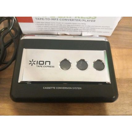 Ion Tape Express Cassette Music Tape To MP3 Player Converter/Player - Boxed