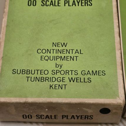 Subbuteo Heavyweight TEAM LIVERPOOL COMPLETE SET Ref 41 - HW