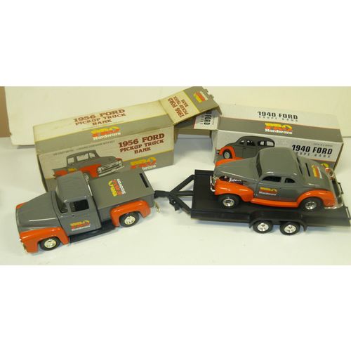 1/24 - 1/25 1940 Ford #52 race car, truck, and trailer, Old Pro Hardwar, ( 055 )