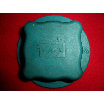 Volvo 9445462 Radiator Reservoir Tank Cap Engine Coolant Overflow
