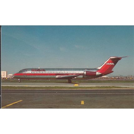 Usair Douglas DC9 31 Civil Aviation Postcard (A18567)
