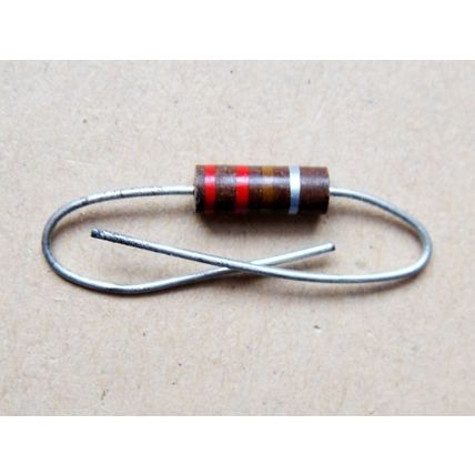 220Ω ¼ Watt Morganite 10% Carbon Resistors New Old Stock x7. 1960’s 70’s