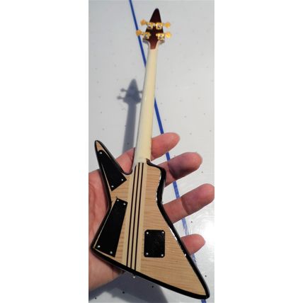 JOHN ENTWISTLE (Who)-Alembic Explorer Bass 1:4 Scale Replica Guitar ~Axe Heaven~