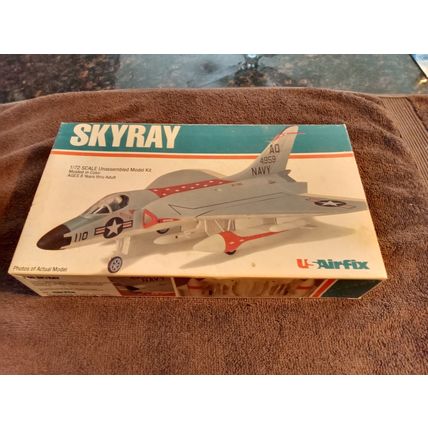 USairfix F4D Skyray 1:72 Scale Naval Jet Complete Unassembled Model Kit 1979