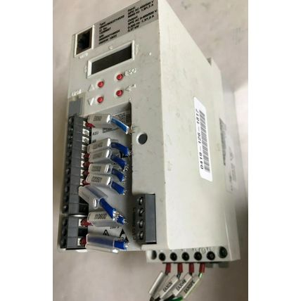LENSE E84AVBDE3714SX0 SERVO AMPLIFER/INVERTER,13289667,DRIVE 400vAC 3P 1.3A,Bv