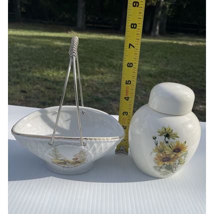 VTG HOLLY HOBBIE PORCELAIN BASKET W/ WIRE HANDLE & CERAMIC JAR W/LID -SUNFLOWERS