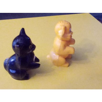 Old Vintage Original F & F Molds Puppy & Kitten Salt & Pepper Shakers 1950/60s
