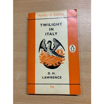 1962 D H LAWRENCE "TWILIGHT IN ITALY" FICTION PAPERBACK BOOK (P2)