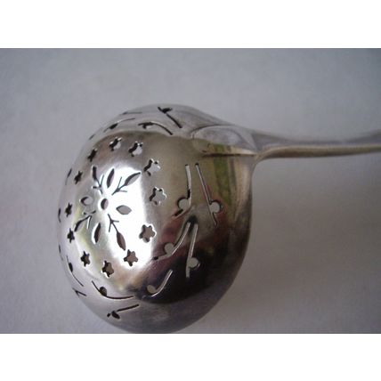 Vintage W H & S Sugar Sifter Spoon William Hutton & Sons Victorian A1 Sheffield