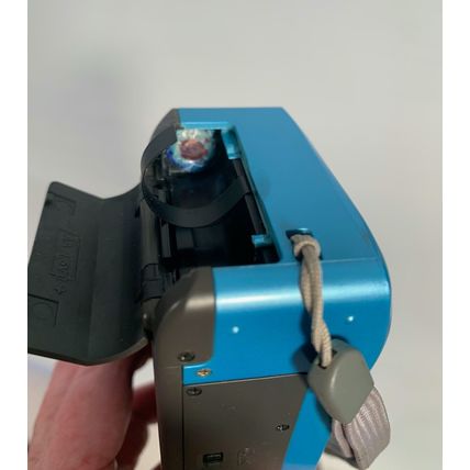 Avon Vivitar Lasting Impressions Onki 89 35mm Camera Blue Parts Only