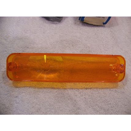 1969 CHRYSLER NEW YORKER AMBER MARKER TURN SIGNAL LENS NOS #2932773