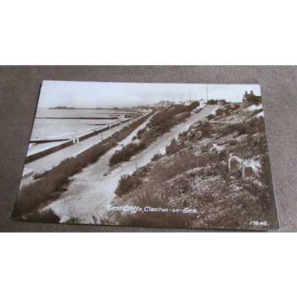 1934 fr Simmonds RP Postcard - East Cliffs, Clacton on sea - Essex
