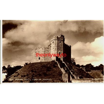 Norman Keep, Cardiff Castle, Wales, Valentines W.2987, RP Postcard, 1953