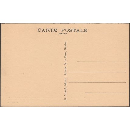 Perspective des Piliers Chapiteaux, L'Eglise, Aulnay, c1920s - Gouyon Artaud CPA