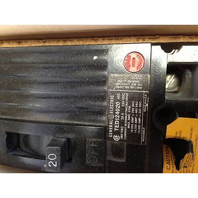 NEW GE TED124020 TED124035WL CIRCUIT BREAKER, 2-POLE, 480VAC/250VDC, 35A,AY