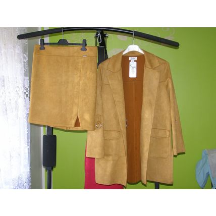 Honey velvet woman coat outfit size 14 (EU42) 162
