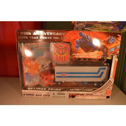 25th anniversary Optimus Prime