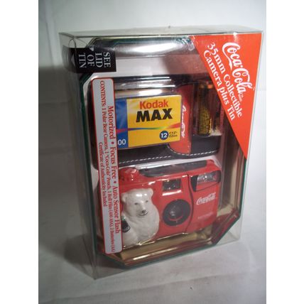 Vintage 2000 Coca Cola 35mm Polar Bear Collectible Camera Plus Christmas Tin*