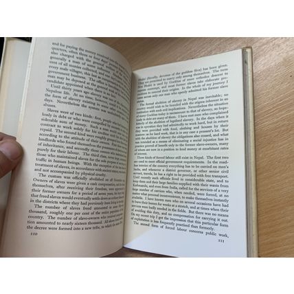 1964 "A WINTER IN NEPAL" JOHN MORRIS ILLUSTRATED HARDBACK BOOK (P3)