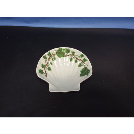 Rare luminite Frugier Porcelaine De Paris France Small Shell Plate Bowl Ivy Vine