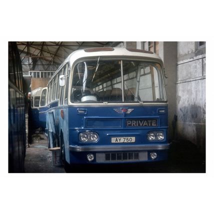 pu1040 - Riduna Buses Bus reg no AY750 at Alderney - photograph 6x4