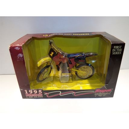 1995 Snap On Racing 1/9 Scale Honda Superbike First in the Series