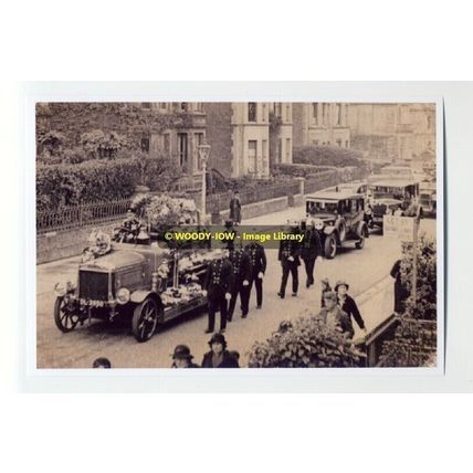 rp07325 - Ryde Fireman Funeral - West Street Ryde - Isle of Wight - print 6x4