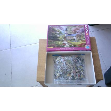 BLOOMING GARDEN Jigsaw Puzzle (1000 Piece) Eurographics