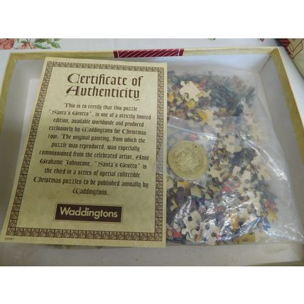 Waddington's Limited Edition Christmas double sided jigsaw puzzle dated 1996