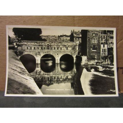 PULTENEY BRIDGE, BATH, SOMERSET. unused vintage postcard RP dated 1953 =