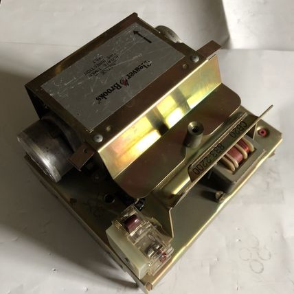 Cleaver Brooks CB 20,Honeywell R4140G 1023,CB20,CLEAVER BROOKS 833-2200,EA