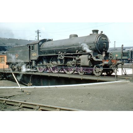 pu3316 - Engine No.61342 arrives at Haymarket Shed in Edinburgh - photograph 6x4