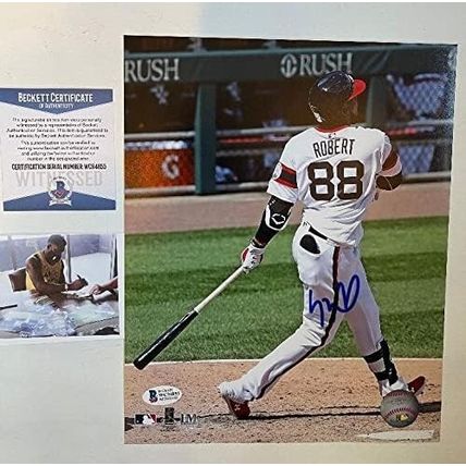 Luis Robert Signed Autographed Glossy 8x10 Photo Chicago White Sox : BAS COA