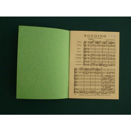 BEETHOVEN - RONDINO IN Eb MAJOR STUDY SCORE FOR EIGHT WINDS - NM