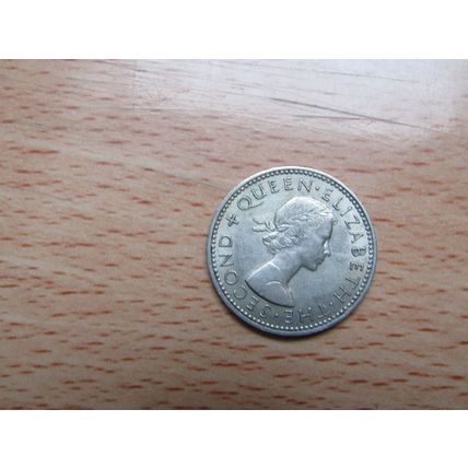 New Zealand 1962 1/- Shilling Coin